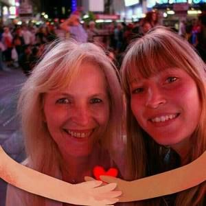 Meet your Posher, Debbie